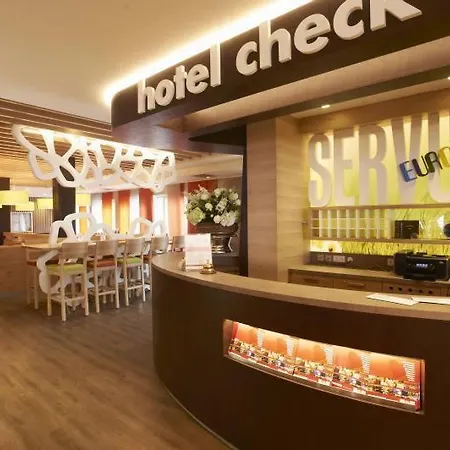 Hotel Servus Europa 3*