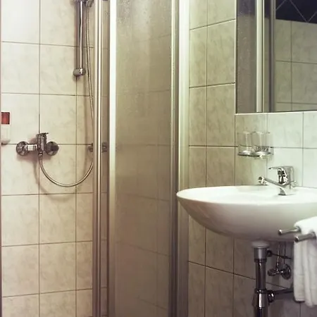 فندق Servus Europa Suben