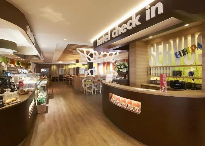 Hotel Servus Europa 3*