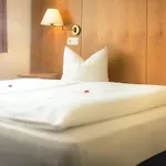 Servus Europa 3*